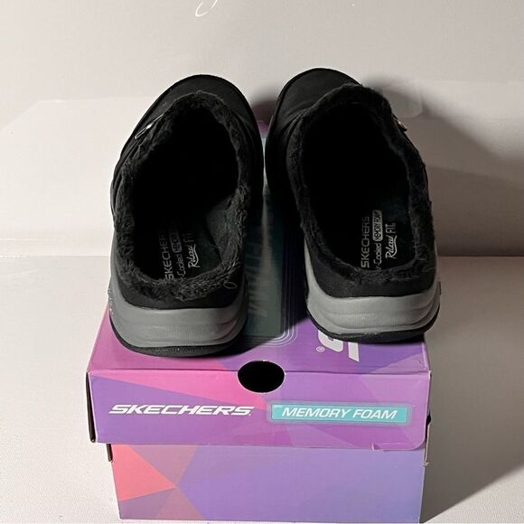 Skechers Commute Time Cozyy Chenille-Lined Vegan Clogs - Picture 5 of 6